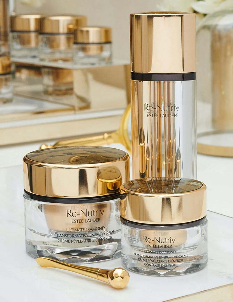 Crema para ojos recomendada para prevenir signos de la edad Estée Lauder Re-Nutriv Ultimate Diamond Transofrmative Eye Creme 5