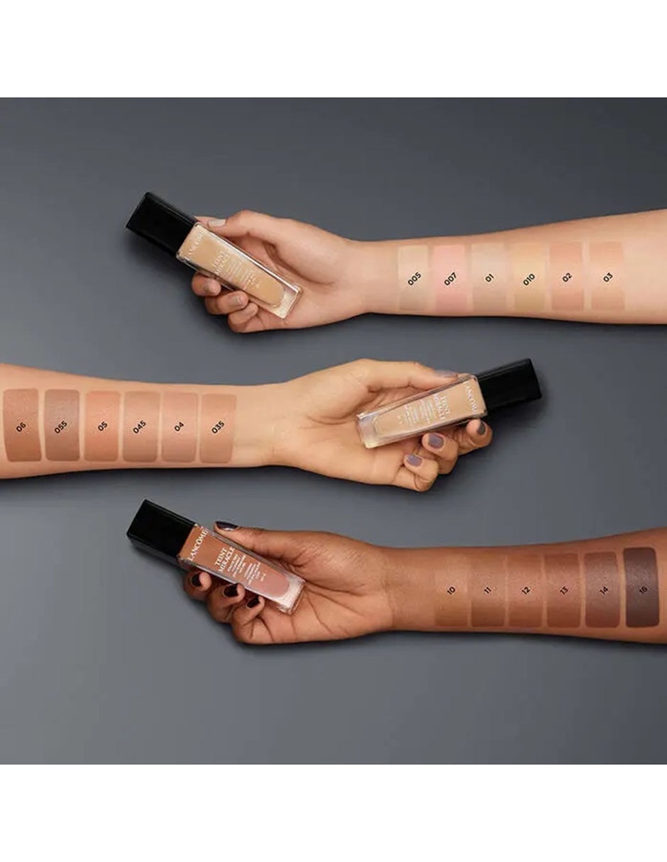 Base de maquillaje líquida Lancôme Teint Miracle luminoso