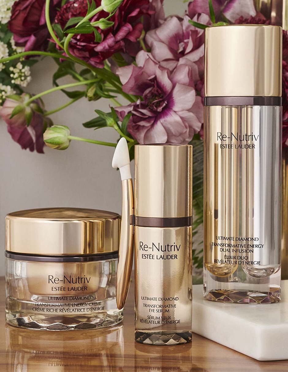 Crema facial recomendada para revitalizar de día y noche Re Nutiv para piel seca 2