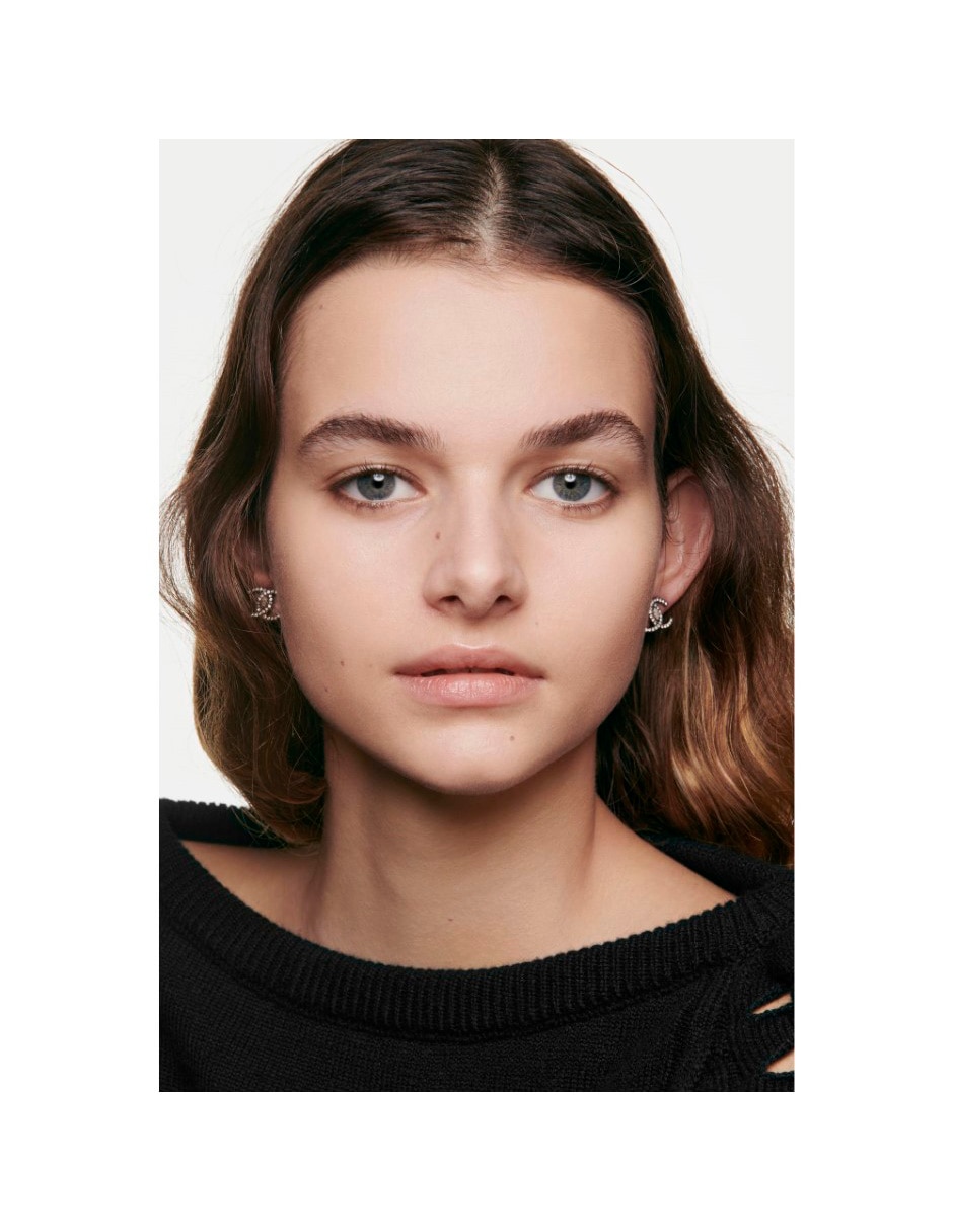 LES BEIGES BASE DE MAQUILLAJE 4