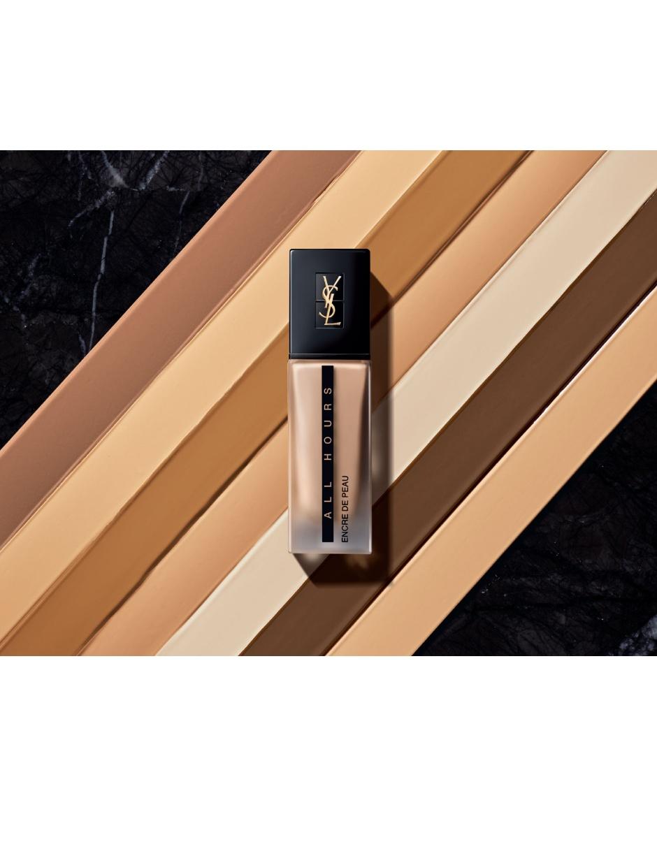 Base de maquillaje líquida Yves Saint Laurent natural