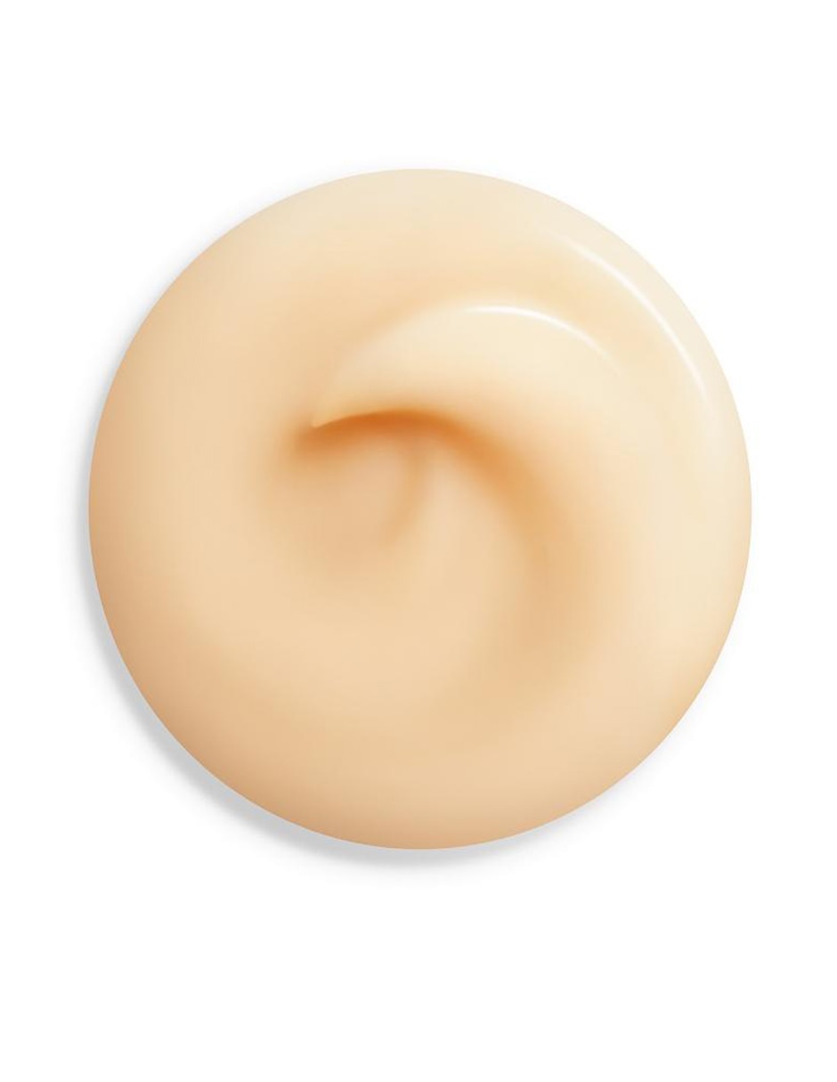 Crema facial recomendada para prevenir signos de la edad de noche Benefiance para todo tipo piel 4