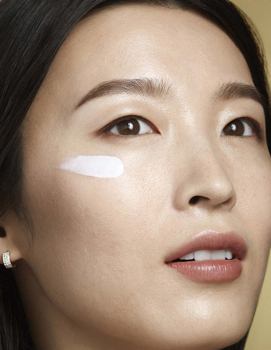Crema para ojos recomendada para prevenir signos de la edad de día y noche Ultimate Lift Reganerating Youth para todo tipo piel 3