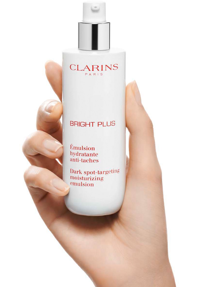 Crema facial recomendada para hidratar día y noche Emulsion Bright Plus Clarins todo tipo piel