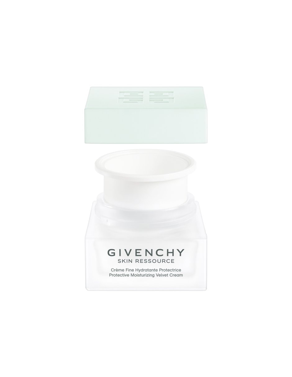 Crema facial recomendada para hidratar de día y noche para piel grasa 2