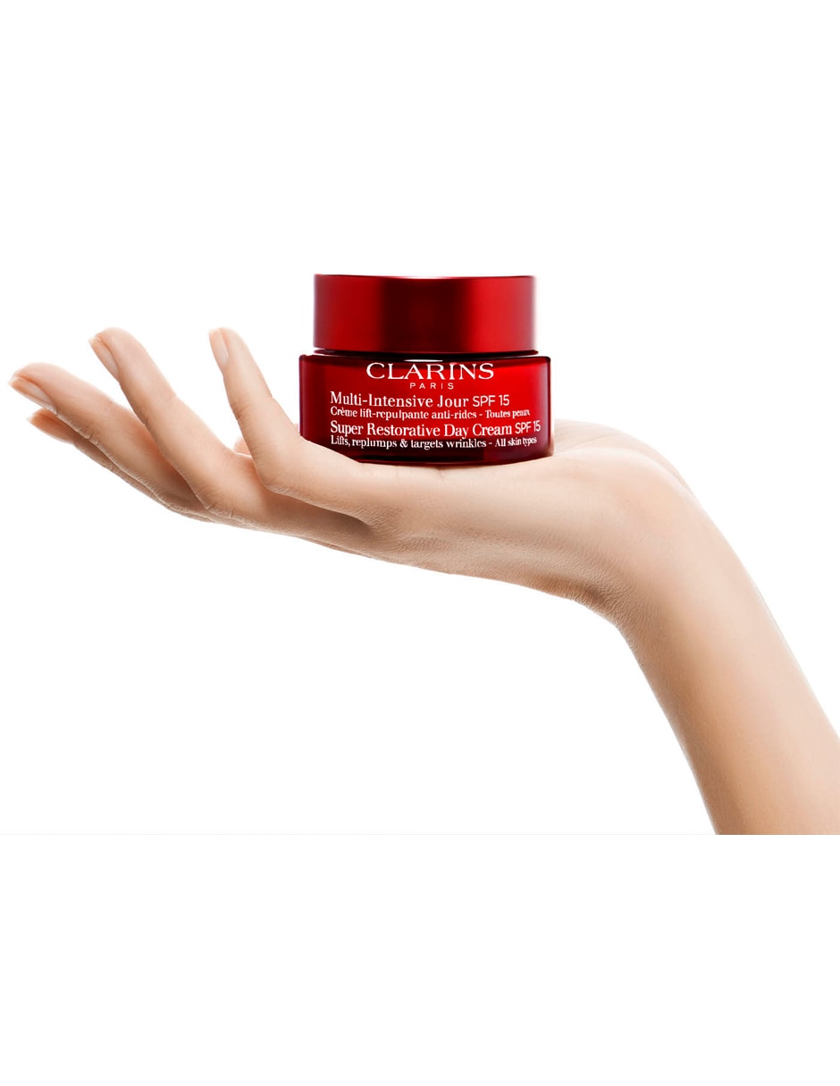 Crema facial recomendada para prevenir signos de la edad de día Super Restorative Day Clarins todo tipo piel