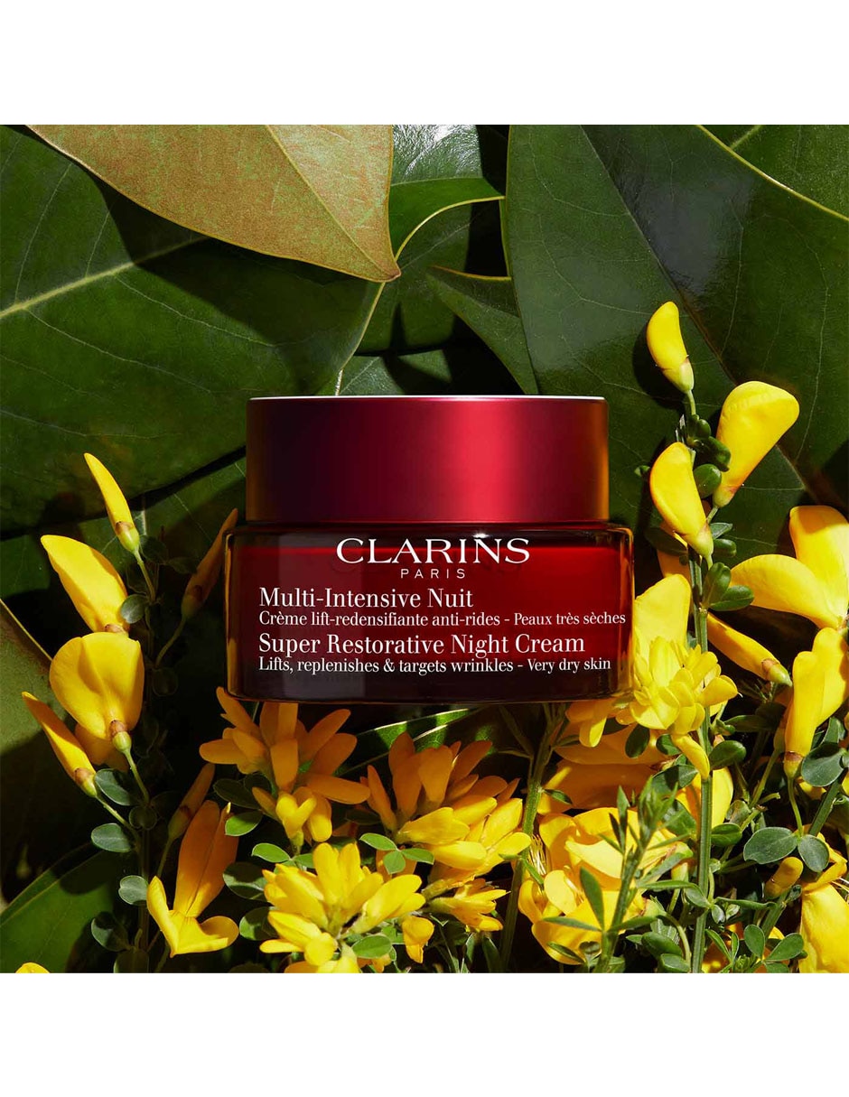 Crema facial recomendada para prevenir signos de la edad de noche Super Restorative Night Clarins para piel seca