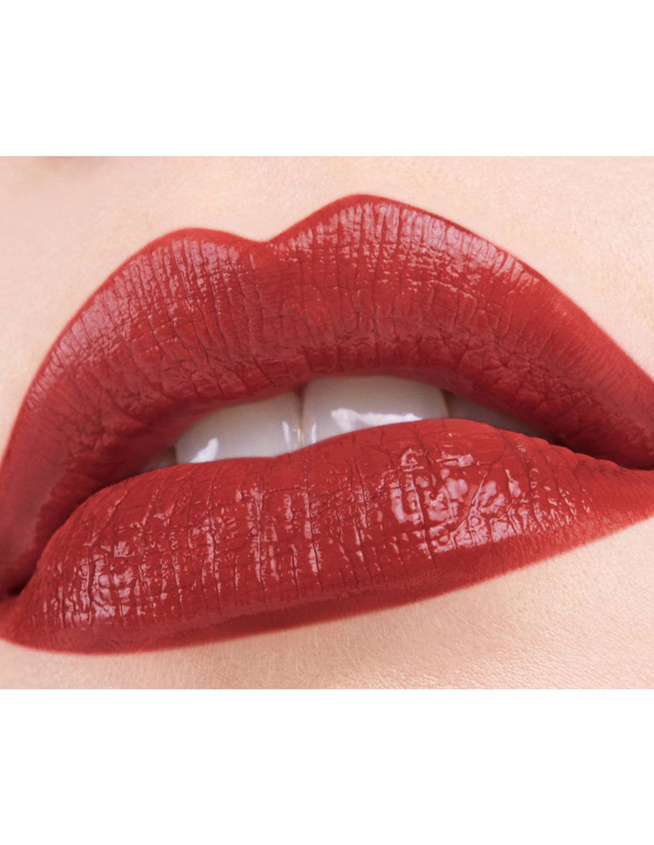 Labial satinado Yves Saint Laurent 4