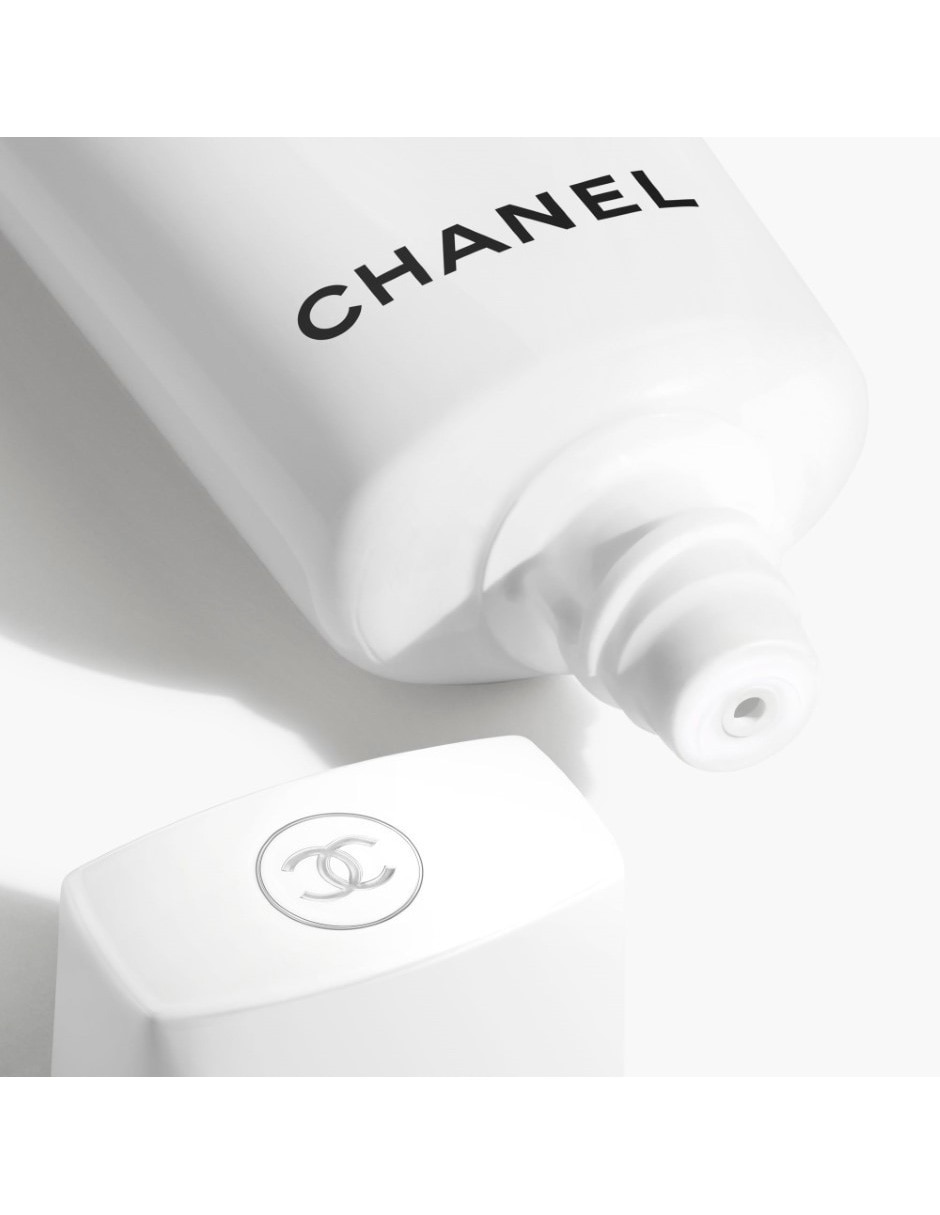 UV ESSENTIEL 2