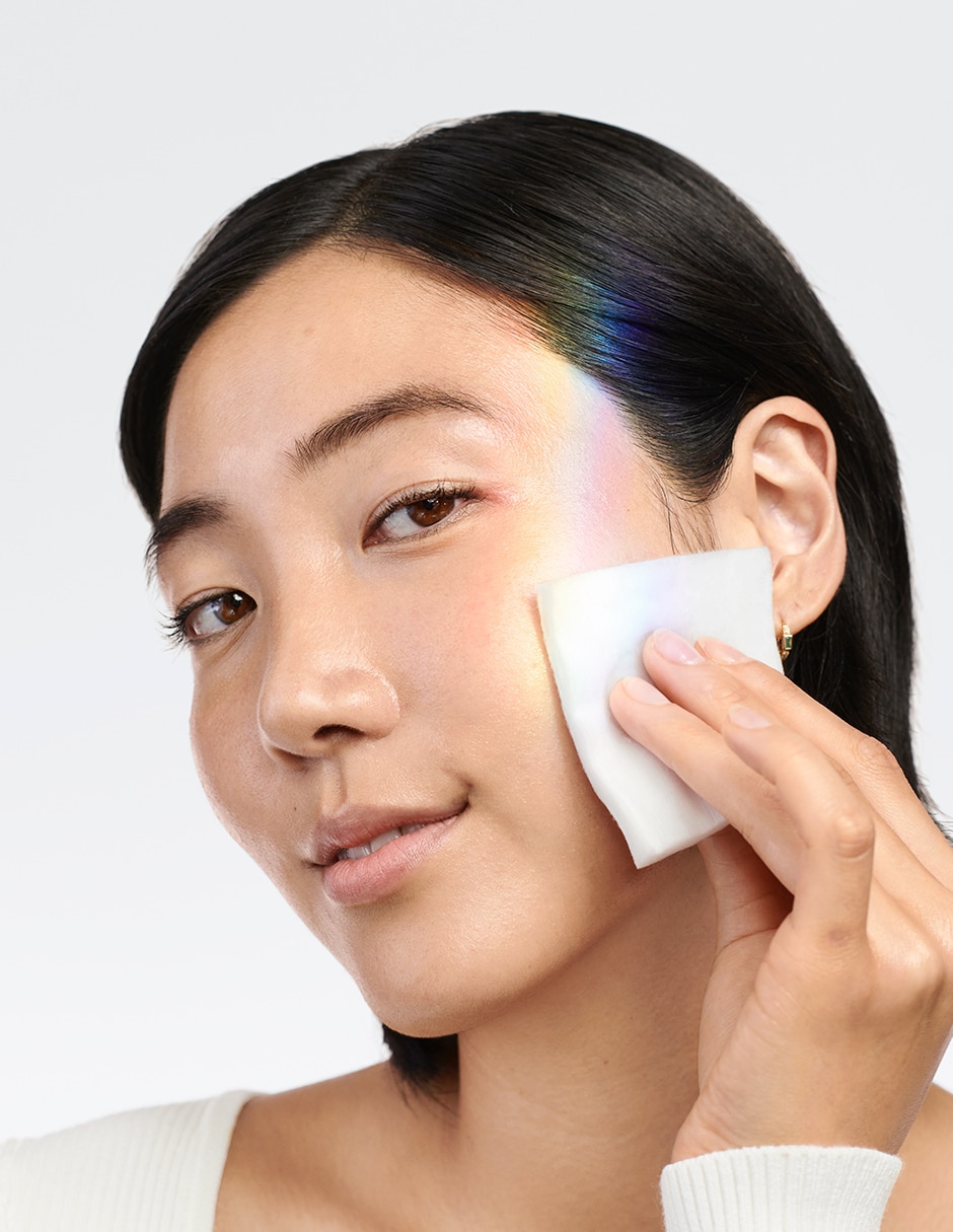 Exfoliante facial Even better brightening essence lotion Clinique para piel todo tipo piel