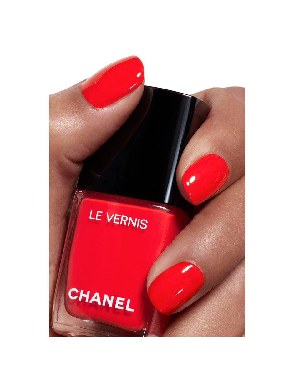 CHANEL LE VERNIS