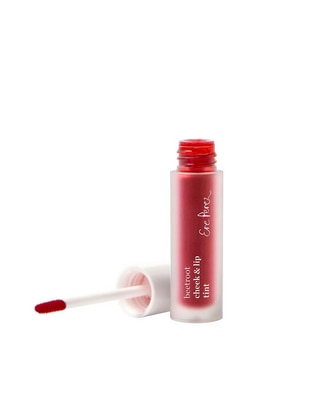 Labial brillante Maquillaje Labial brillante Maquillaje