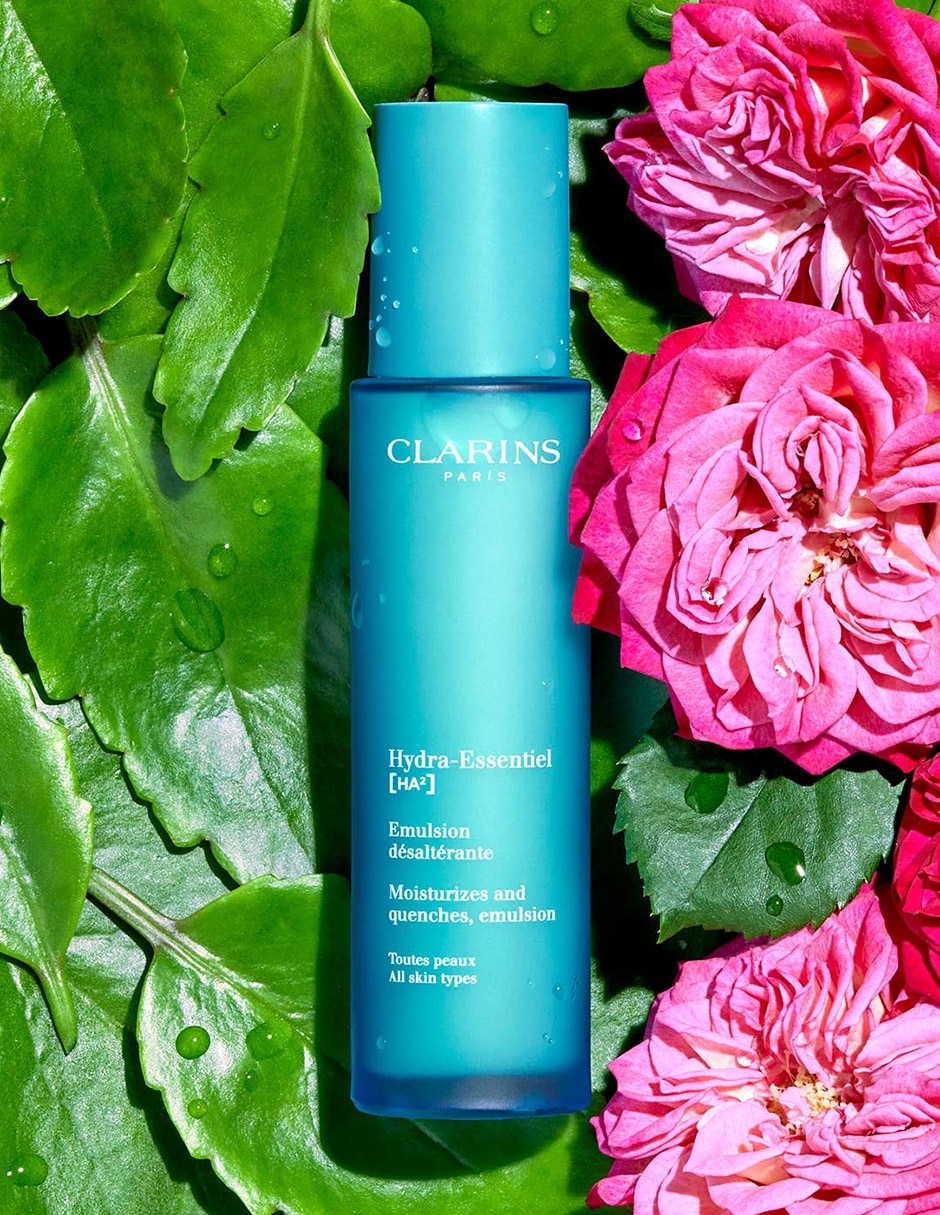Crema para rostro y cuerpo recomendada para hidratar de día He Emulsion Clarins Hydra Essentiel para piel normal