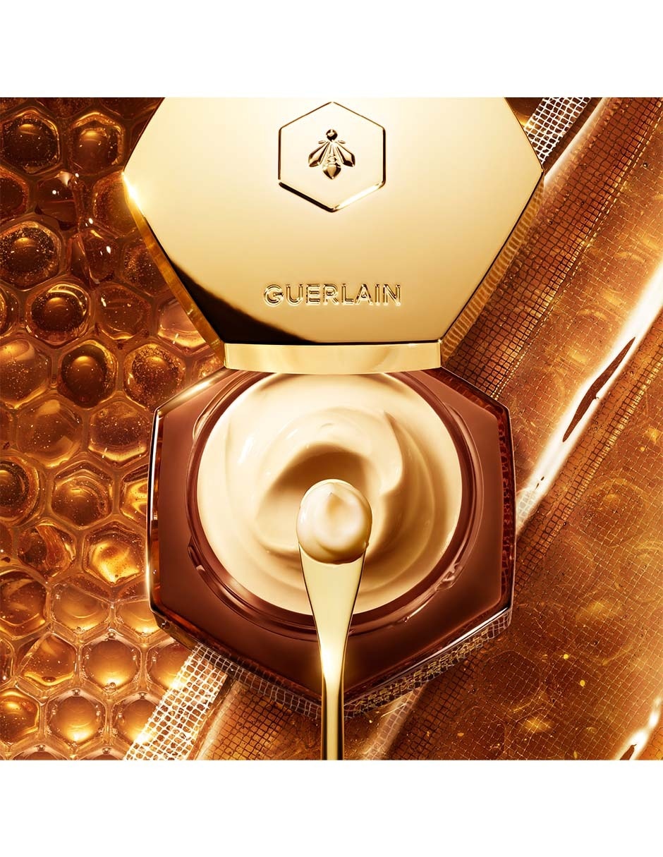 Crema facial recomendada para prevenir signos de la edad de noche Abeille Royale para todo tipo piel 6
