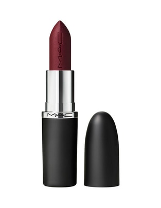 Labial mate M·A·Cximal