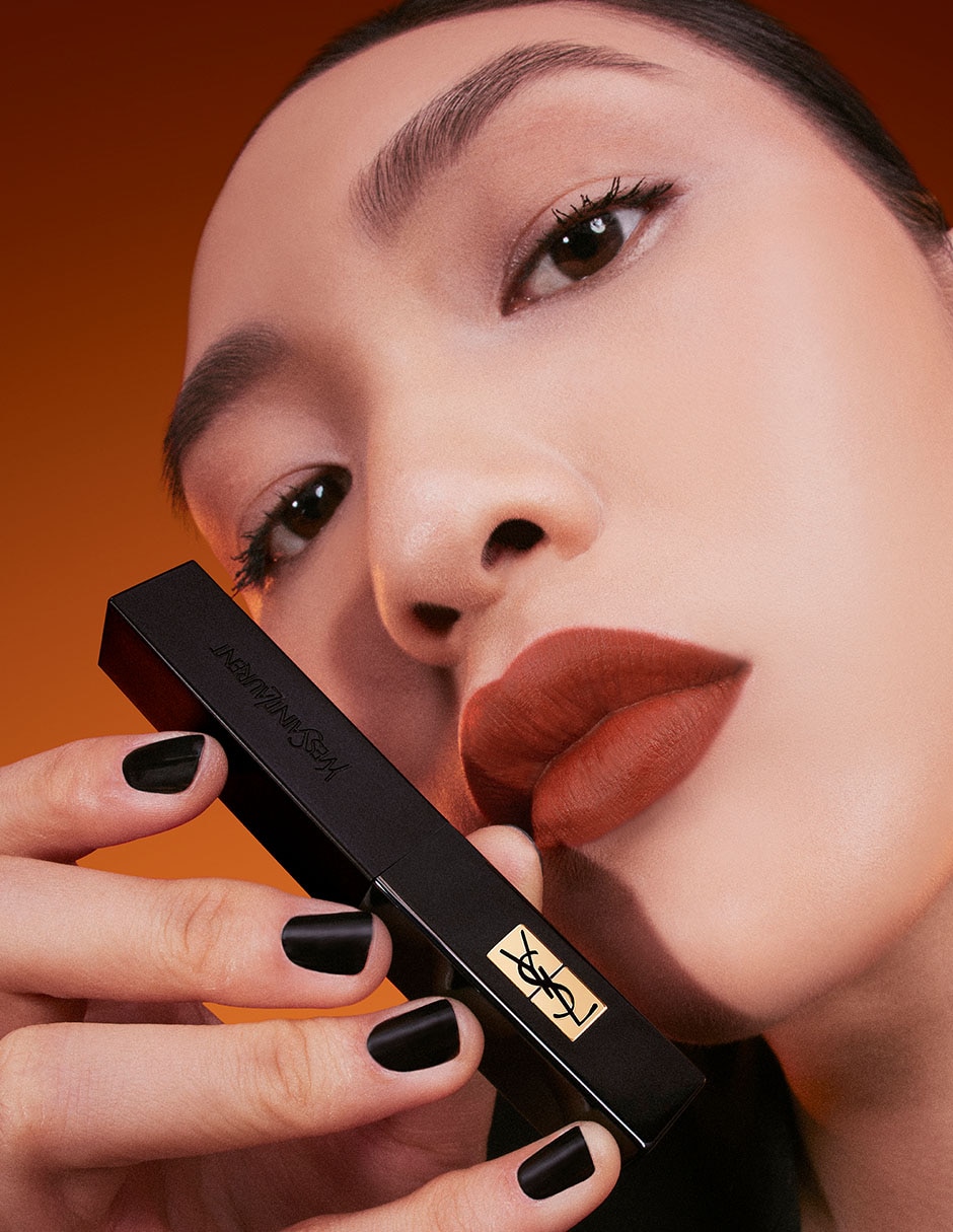 Labial mate Yves Saint Laurent Rouge Pur Couture The Slim Velvet Radical 3