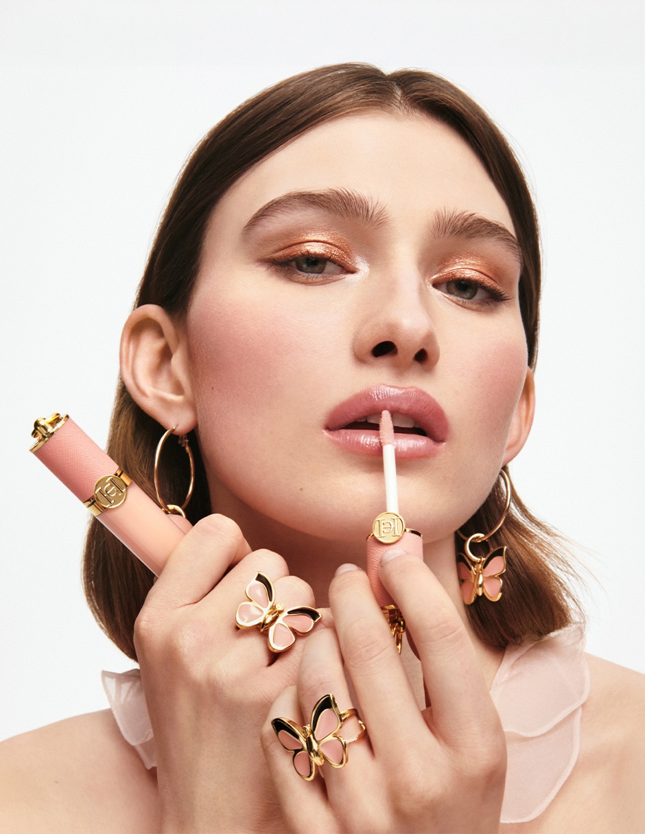 Labial brillante Carolina Herrera Good Girl Gloss 4
