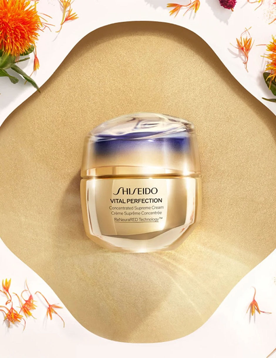 Crema facial recomendada para prevenir signos de la edad de día Vital Perfection para todo tipo piel 2