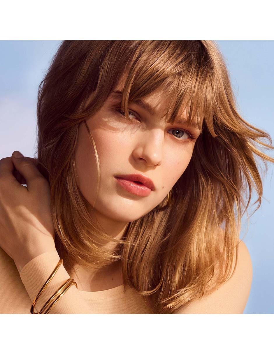 Base de maquillaje líquida Terracotta La Teint Glow luminoso 9
