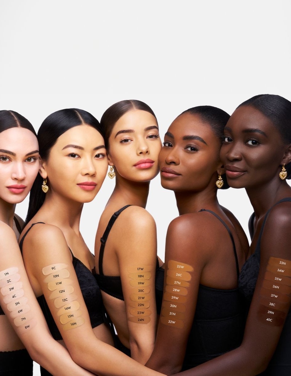 Base de maquillaje líquida Everlast Foundation mate 4