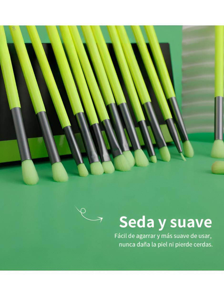 Set de brochas Xtellar