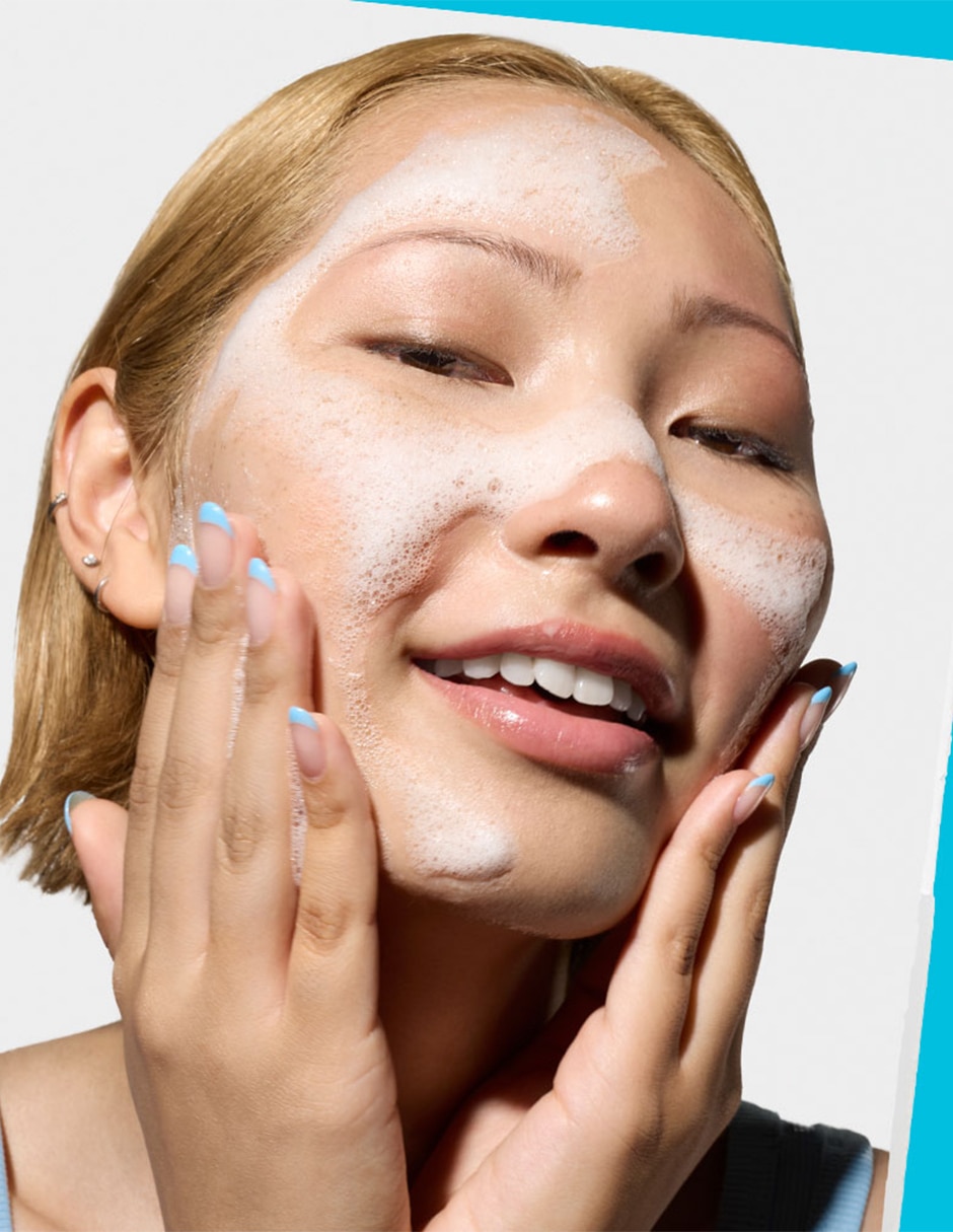 Limpiador facial Ultra Facial Barrier-Hydrating Kiehl's Cleanser para desmaquillar
