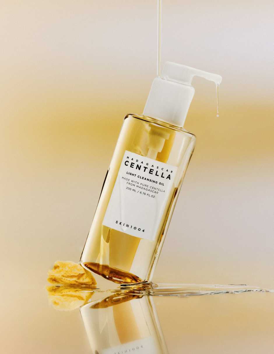 Limpiador facial Madagascar Centella Light Cleansing Oil para purificar