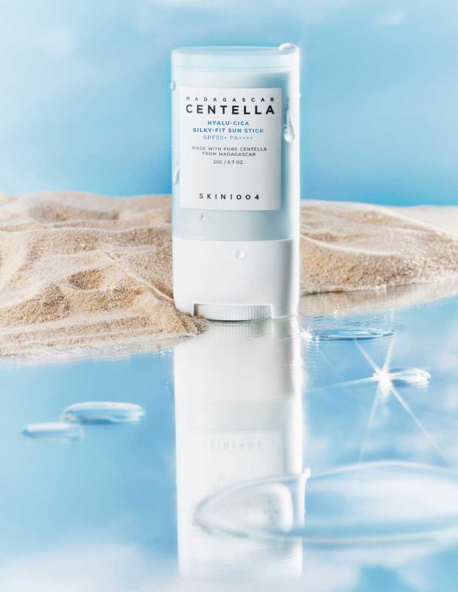 Protector solar fps 50+ Madagascar Centella Hyalu-Cica Silky-Fit Sun Stick Skin1004