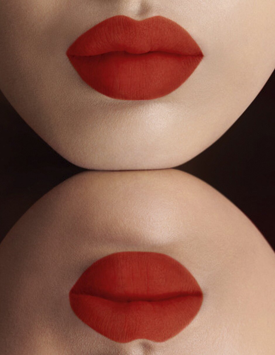 Labial Mate Kisses 2