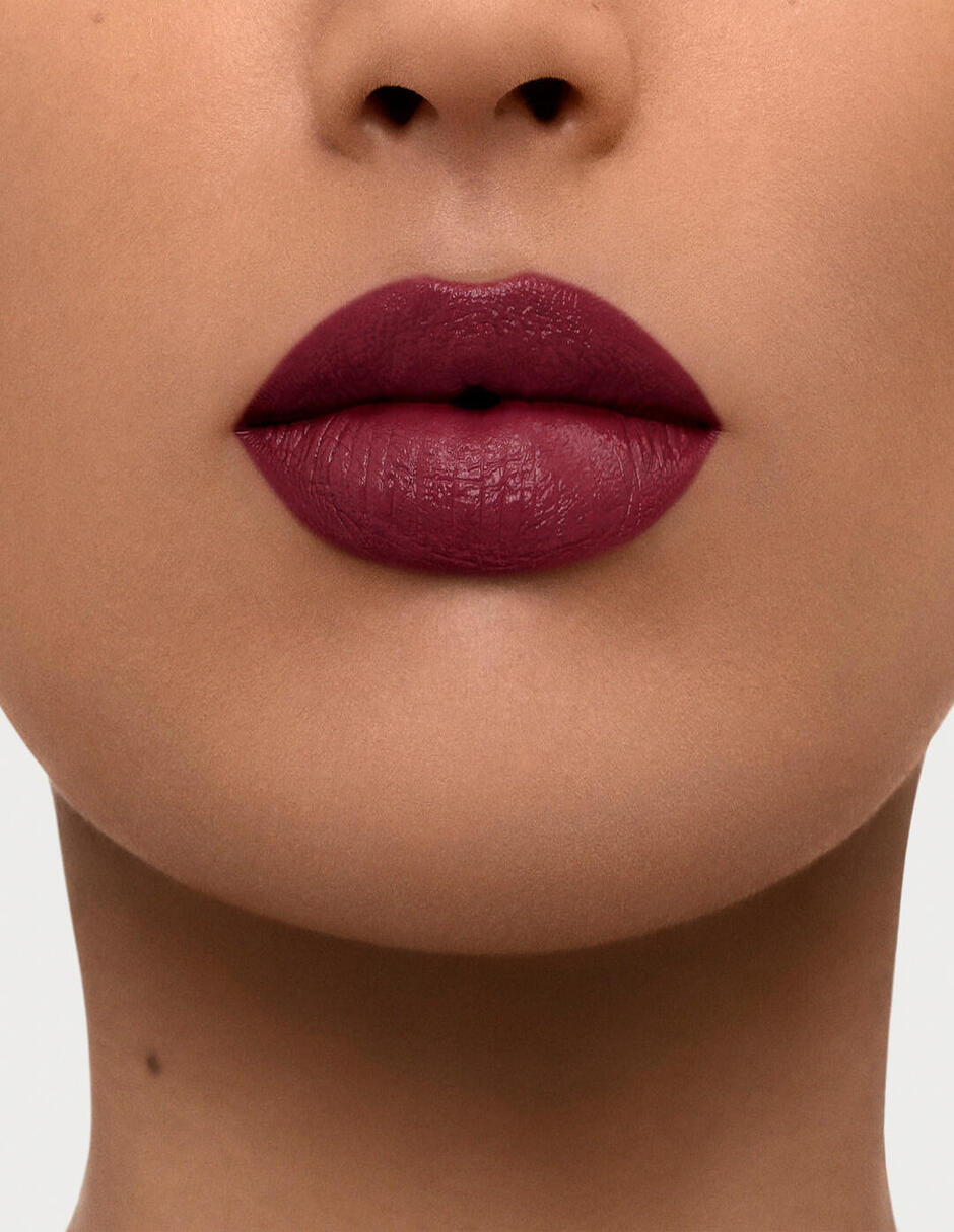 Labial Satinado Kisses 4