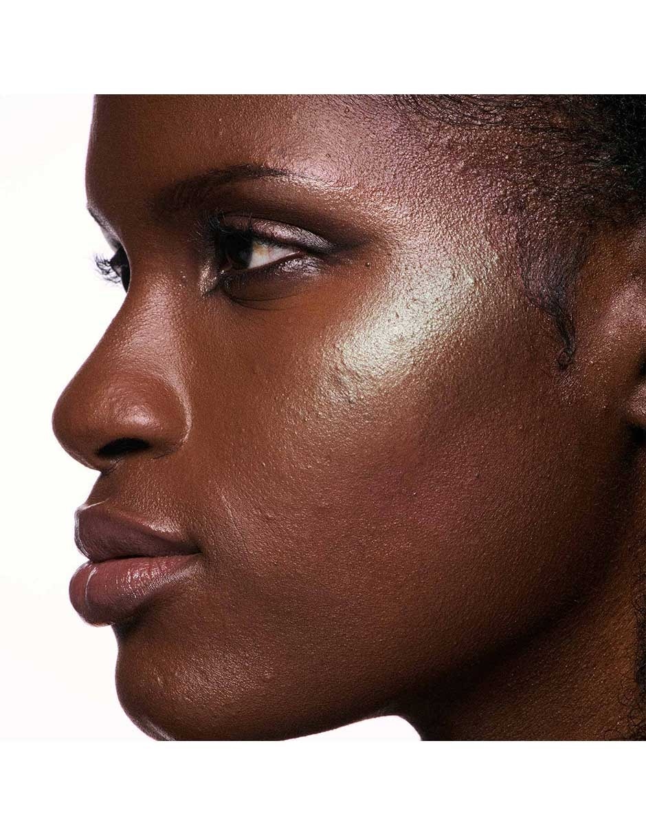 Iluminador Mac Colour 2