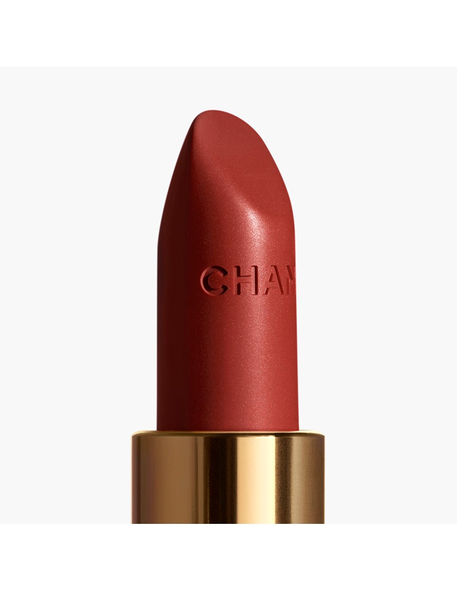 Labial mate Rouge Noir 2