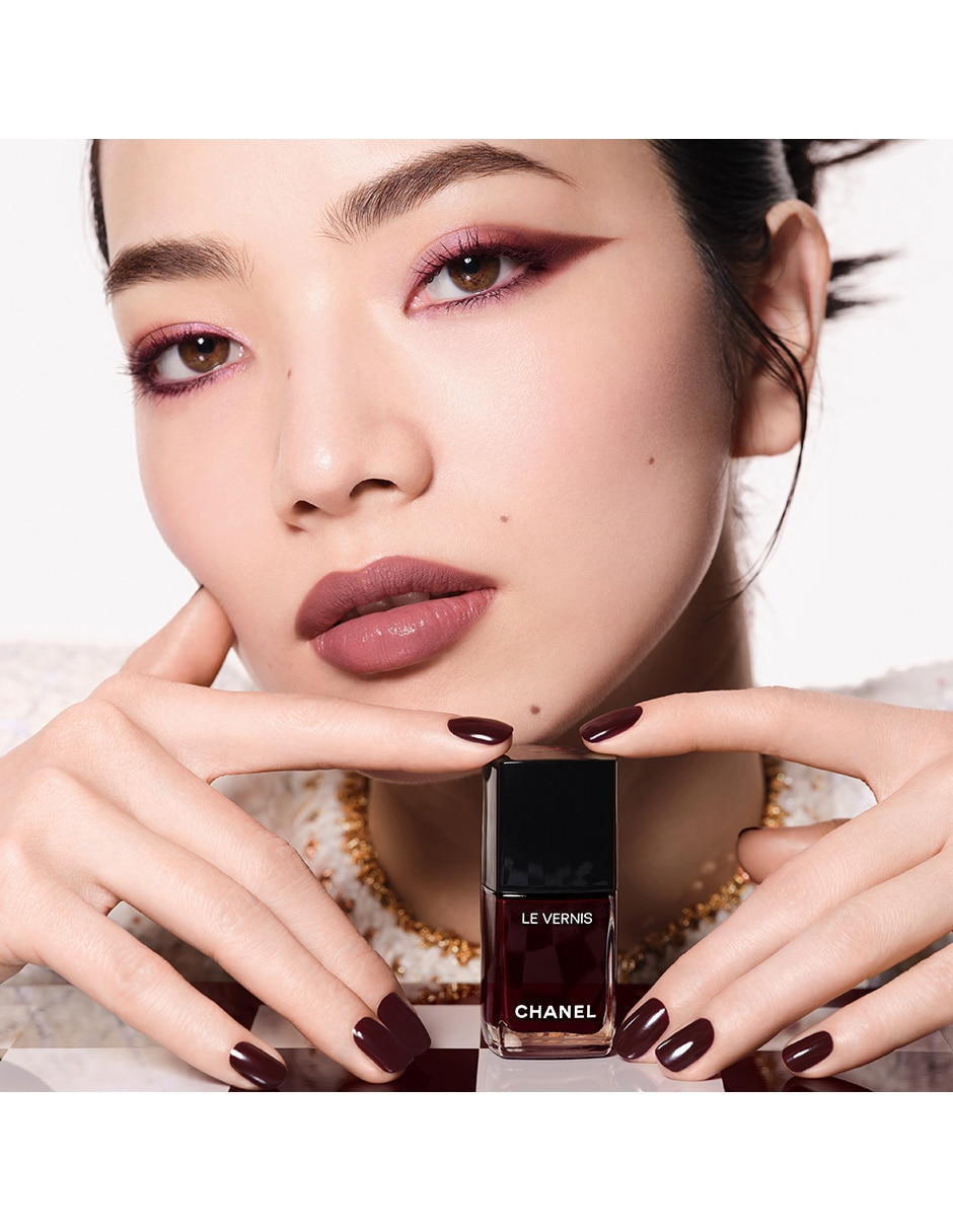 Esmalte Rouge Noir 11
