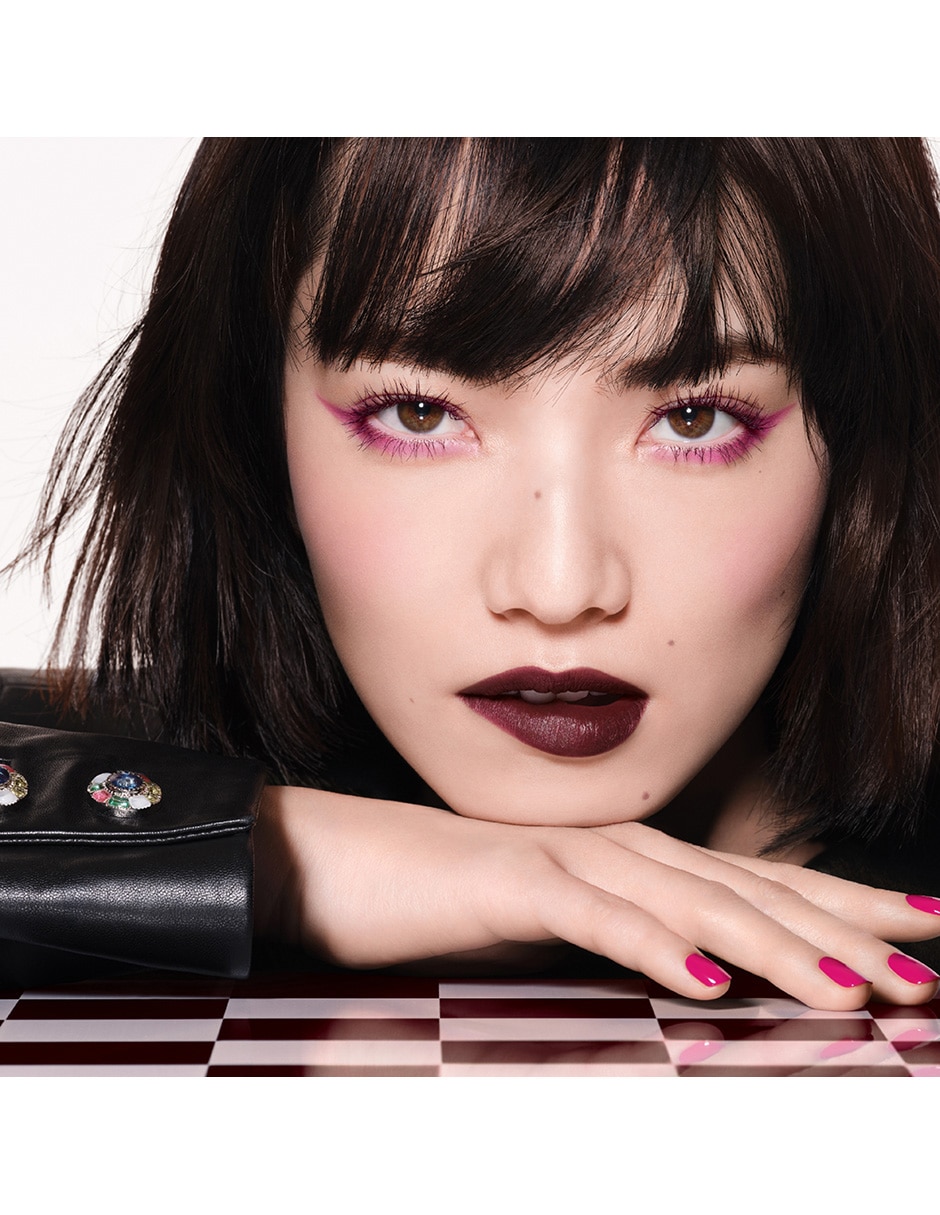 CHANEL OMBRE ESSENTIELLE