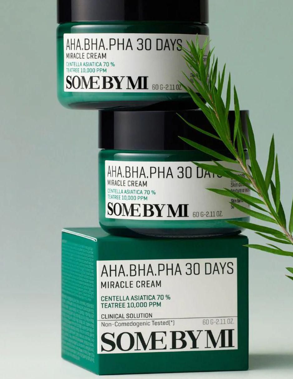 Crema facial recomendada para acné día y noche Some by Mi AHA BHA PHA 30 Days para piel mixta y grasa