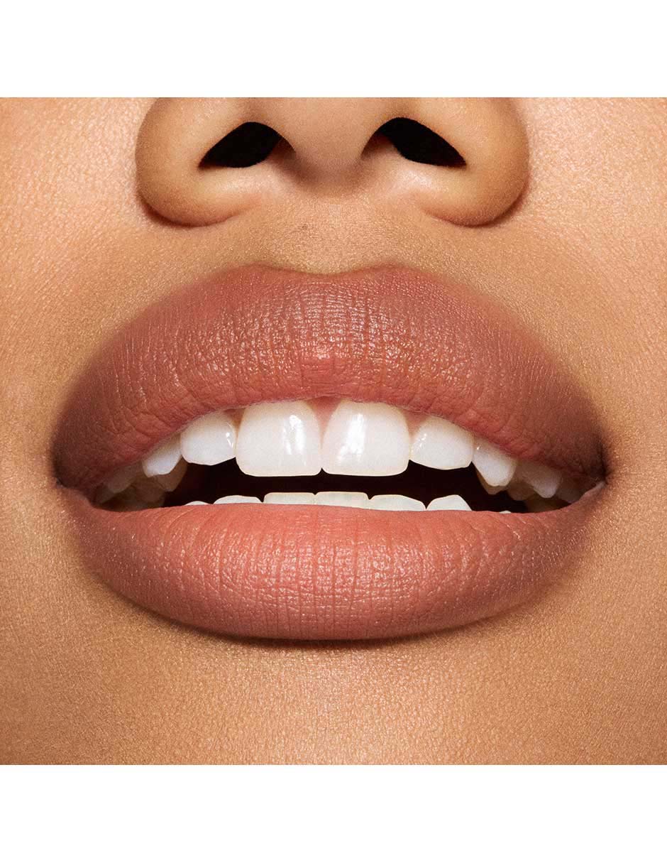 Labial mate Mac