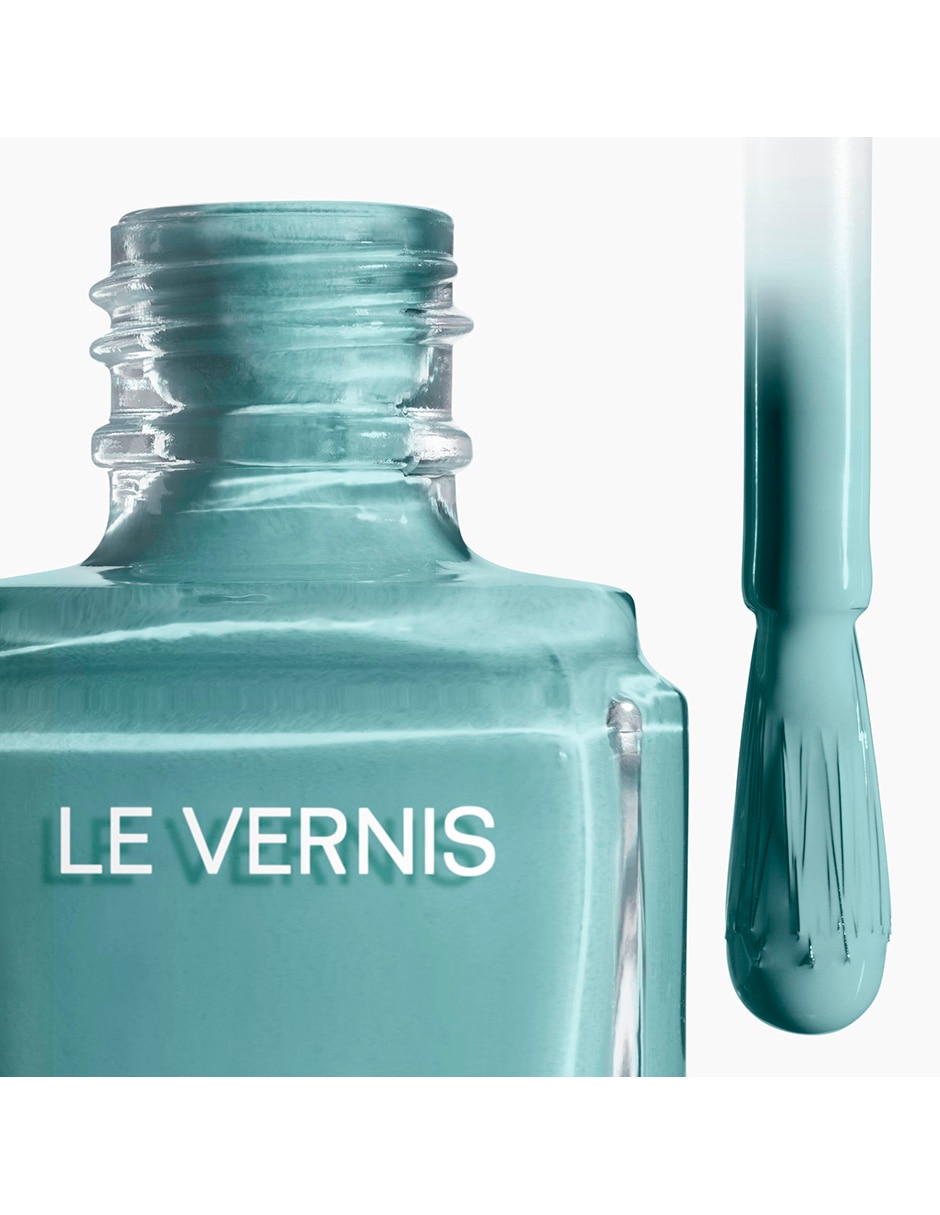 CHANEL LE VERNIS 2