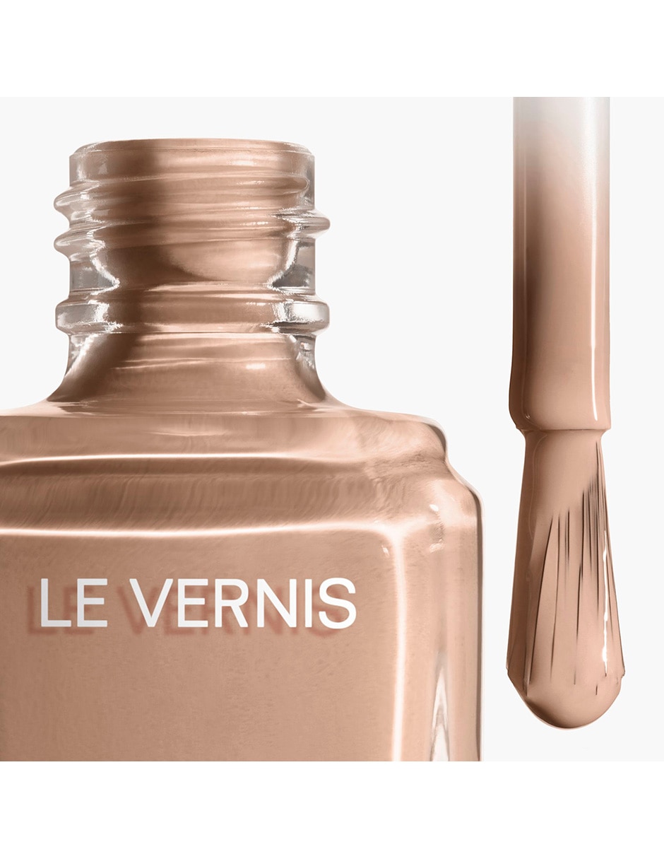 CHANEL LE VERNIS