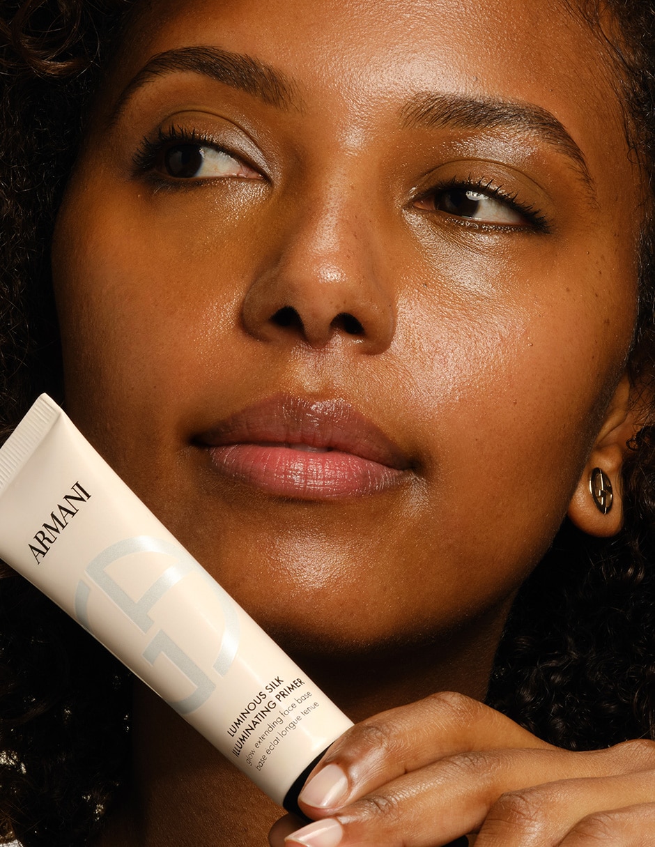 Primer maquillaje Luminous Silk Illuminating 4