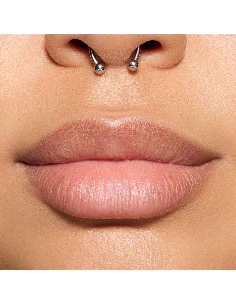 Maquillaje Labios Brillante 4