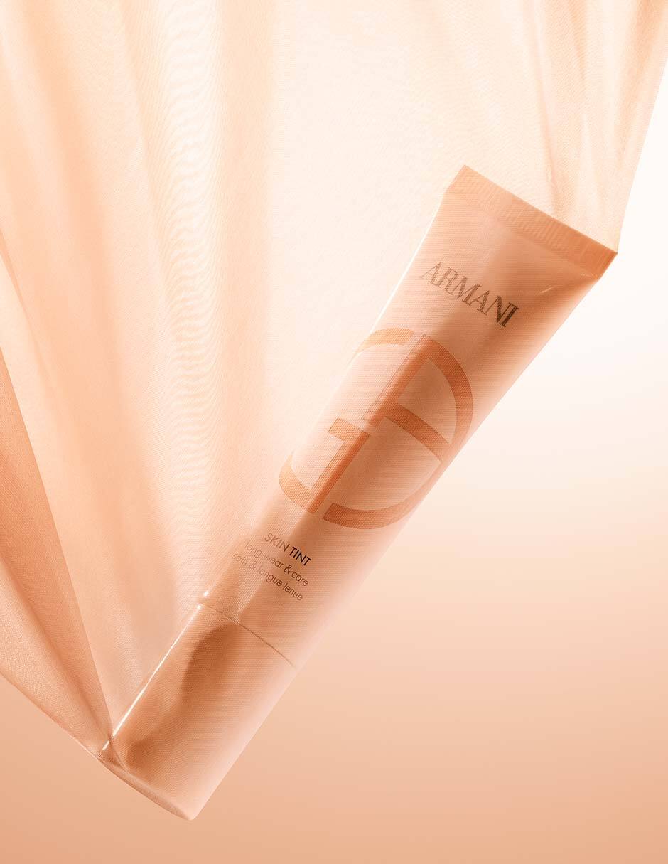 Maquillaje líquido Giorgio Armani Skin Tint Luminoso