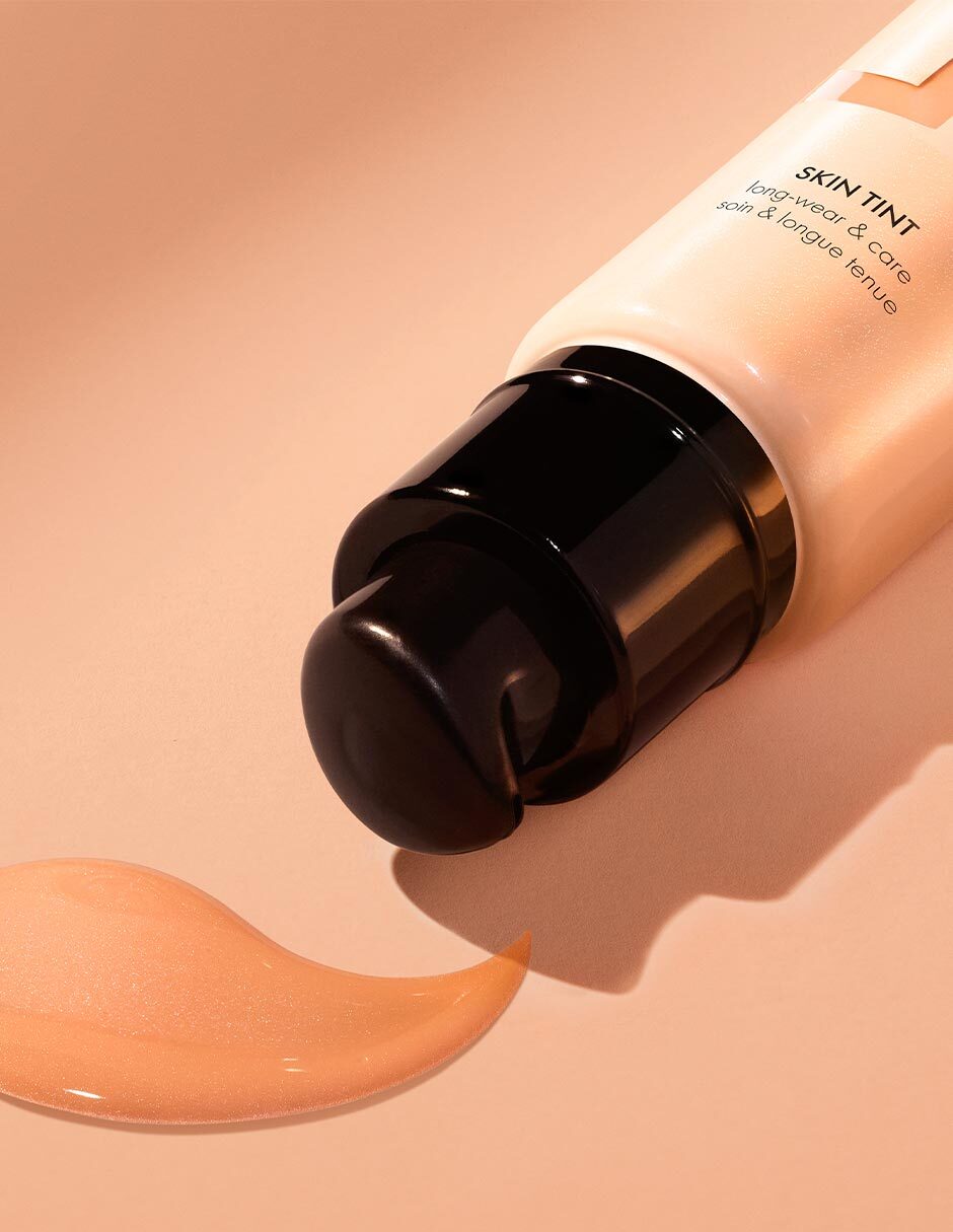 Maquillaje líquido Giorgio Armani Skin Tint Luminoso 4