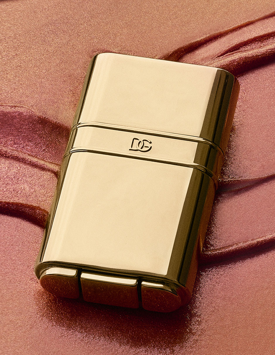 Base de maquillaje barra bold look luminoso 3