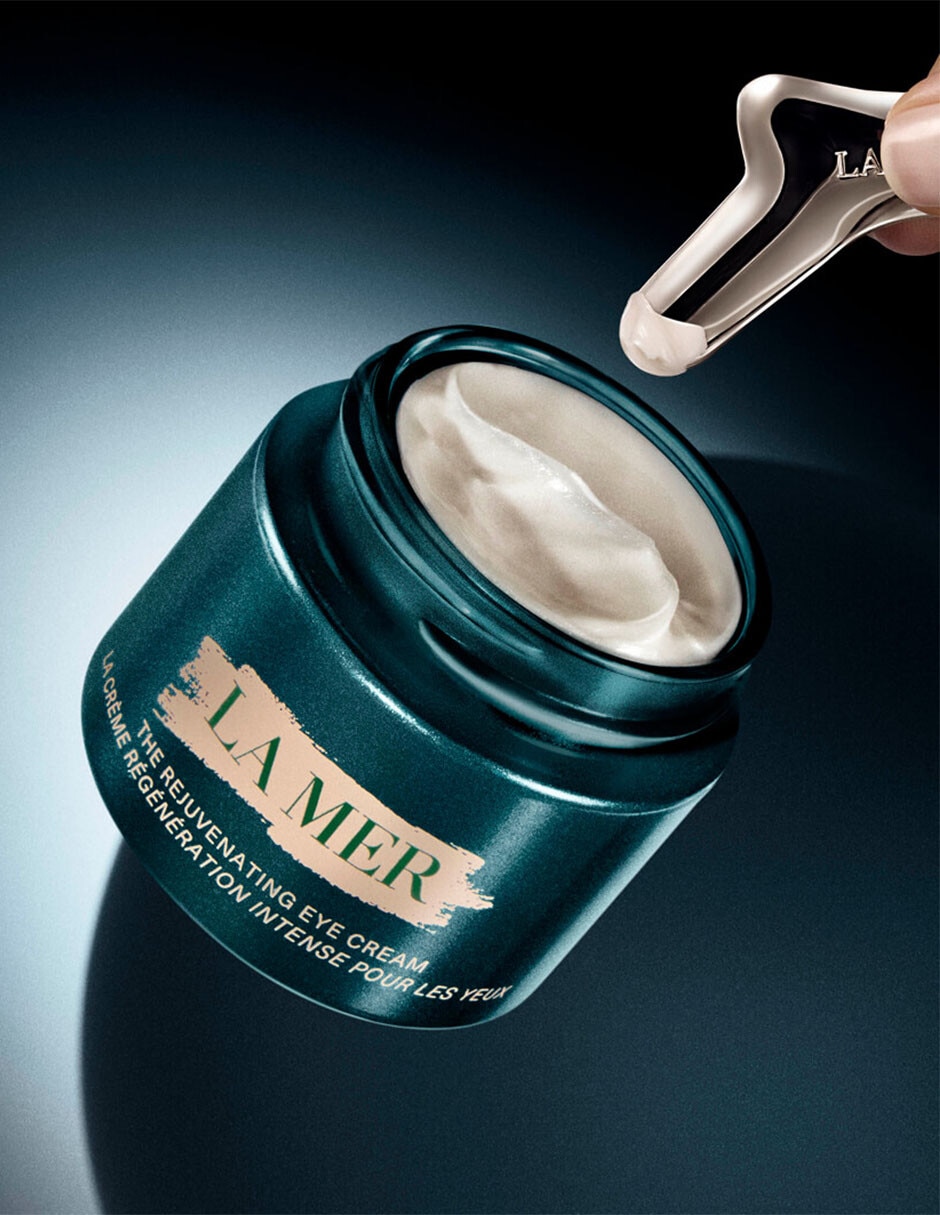 Set de crema para ojos recomendada para prevenir signos de la edad de día y noche para todo tipo piel 7
