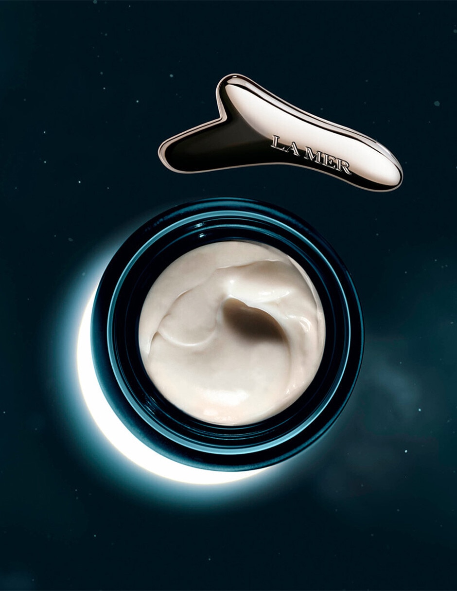 Set de crema para ojos recomendada para prevenir signos de la edad de día y noche para todo tipo piel 8