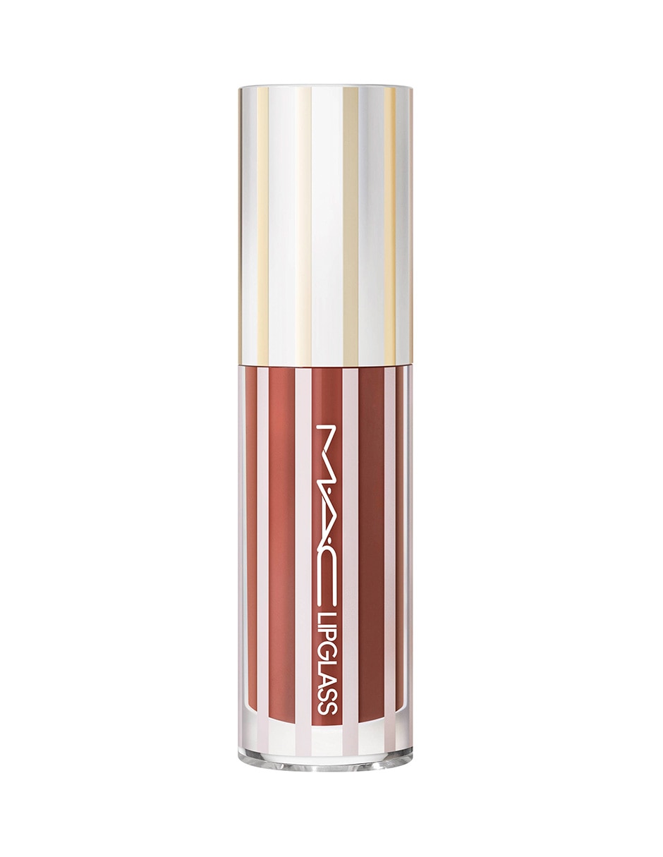 Maquillaje labial brillante 3