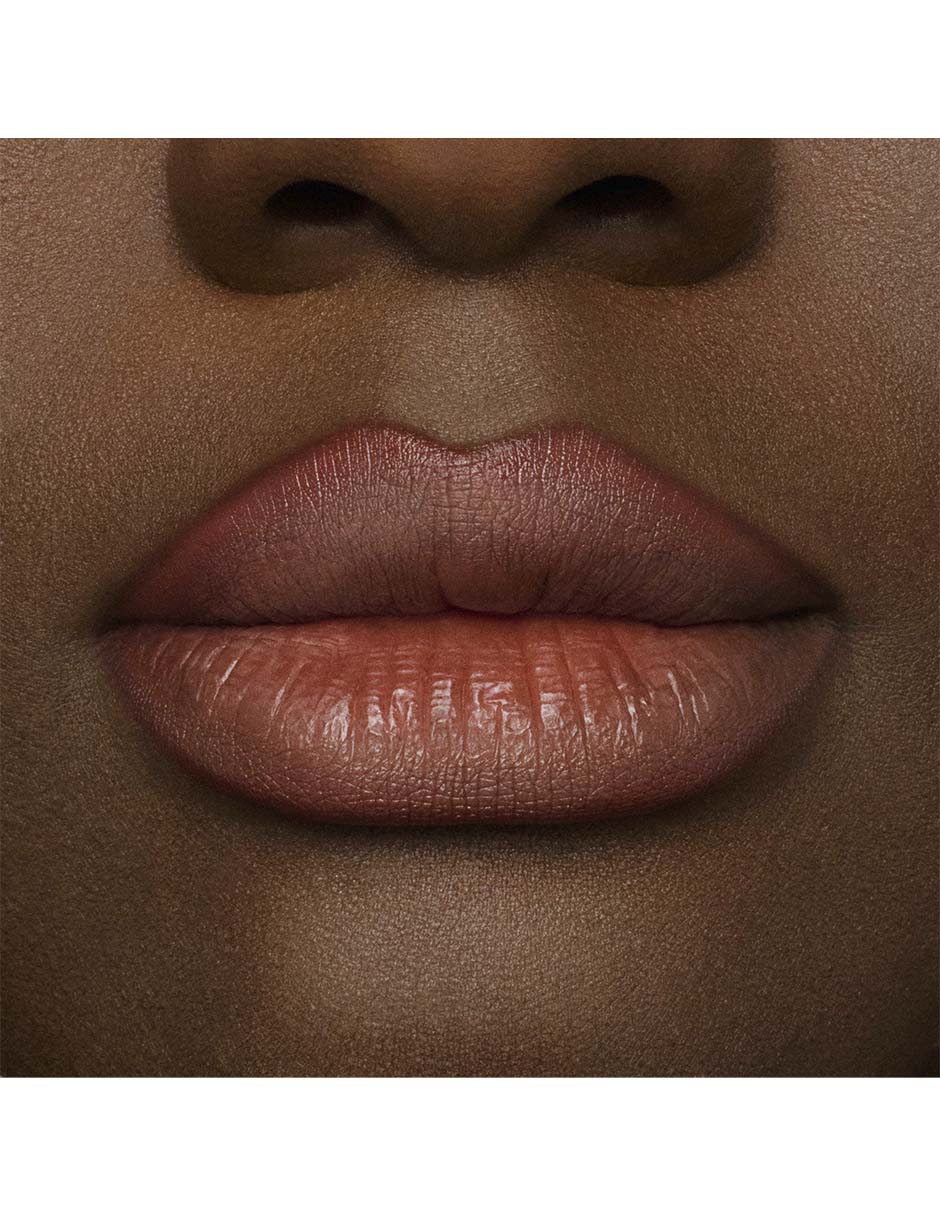 Delineador lápiz para labios brillante 6