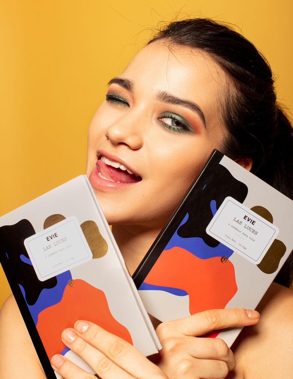Paleta de sombras para ojos 6 tonos