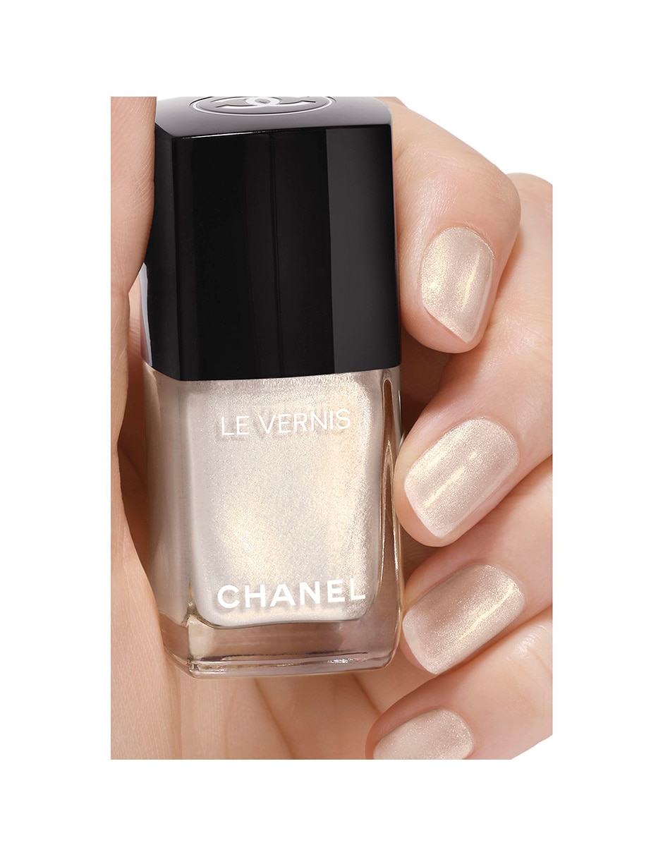 LE VERNIS 5