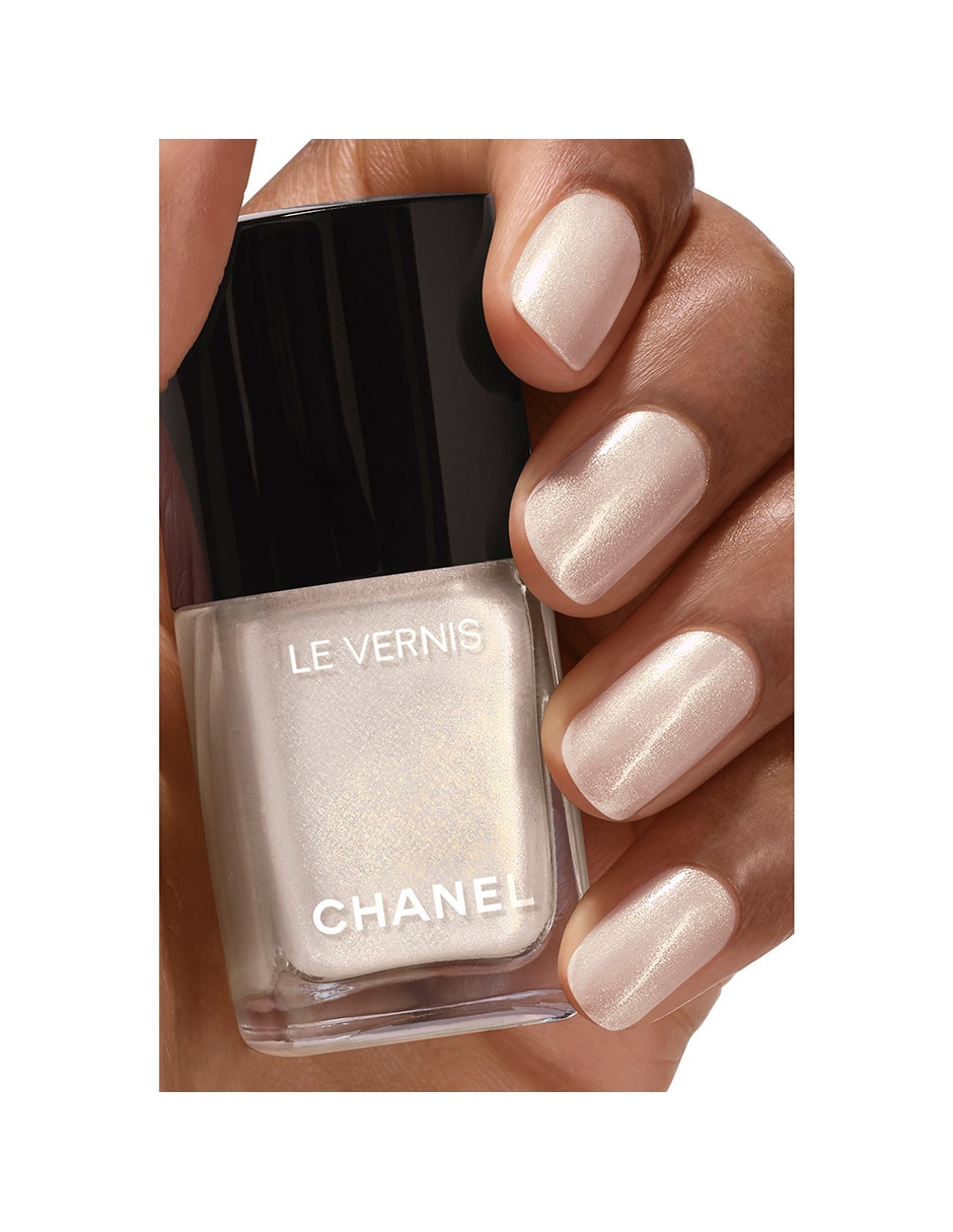 LE VERNIS 6